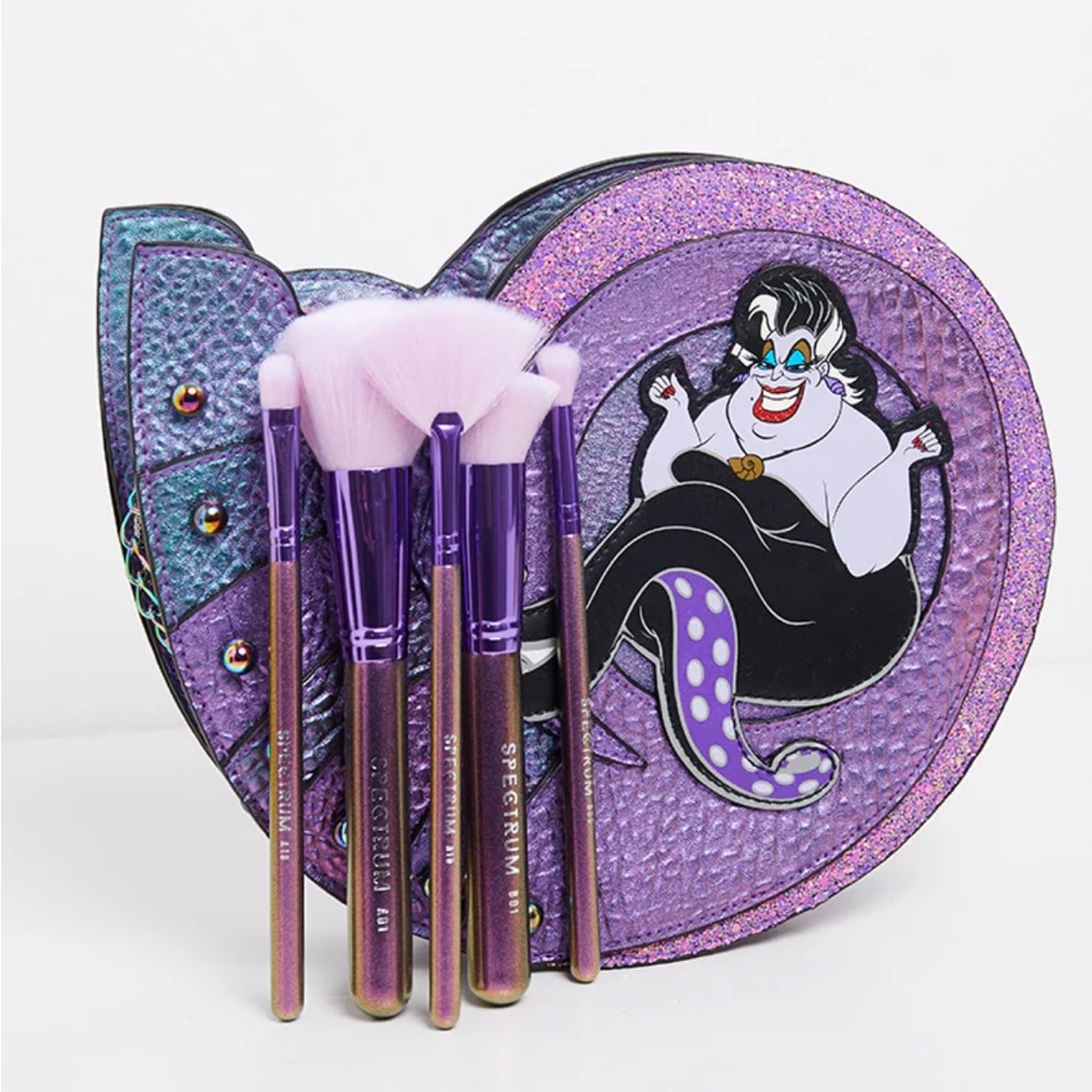 NWOT Spectrum X Disney Ursula Shell 10 Piece Brush Set